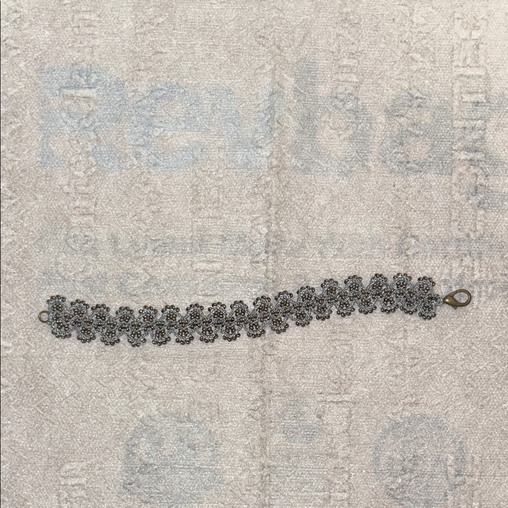 Elegant Silver Floral Bracelet